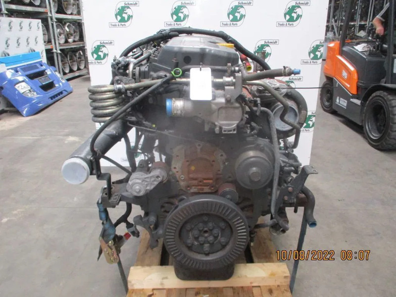 Iveco 5801764836//5801765398//F3GFE611D-C002 IVECO HI WAY MOTOR EURO 6 - Motor para Camión: foto 2 Iveco 5801764836//5801765398//F3GFE611D-C002 IVECO HI WAY MOTOR EURO 6 - Motor para Camión: foto 2