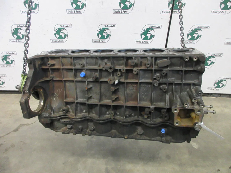 Iveco 580183643 ONDERBLOK IVECO S WAY 440S46 MODEL 2022 COMPLEET - Bloque de cilindros para Camión: foto 3 Iveco 580183643 ONDERBLOK IVECO S WAY 440S46 MODEL 2022 COMPLEET - Bloque de cilindros para Camión: foto 3