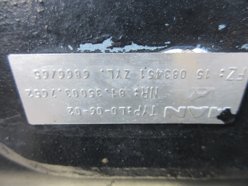 MAN 81.35003-7652 SLEEP AS TYPE LO-06-02 MAT TGX 24.440 EURO 6 - Eje y piezas para Camión: foto 5 MAN 81.35003-7652 SLEEP AS TYPE LO-06-02 MAT TGX 24.440 EURO 6 - Eje y piezas para Camión: foto 5