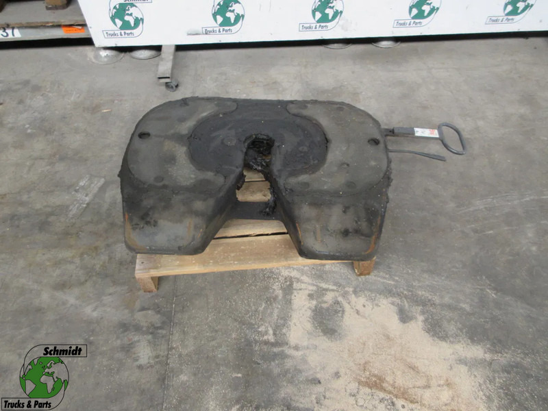 Mercedes-Benz 1845 A 000 315 06 09 SAF HOLLAND SCHOTEL BENZ 1845 MP4 // MP5 EURO 6 - Quinta rueda para Camión: foto 1 Mercedes-Benz 1845 A 000 315 06 09 SAF HOLLAND SCHOTEL BENZ 1845 MP4 // MP5 EURO 6 - Quinta rueda para Camión: foto 1