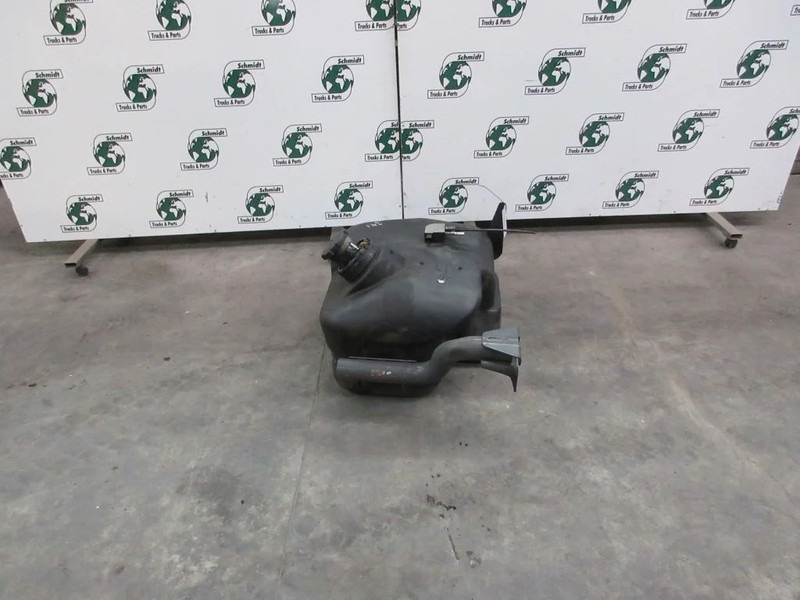 Mercedes-Benz A 967 471 04 01 NIEUWE EN GEBRUIKT 120 LITER TANK ATEGO EURO 6 - Depósito de combustible para Camión: foto 4 Mercedes-Benz A 967 471 04 01 NIEUWE EN GEBRUIKT 120 LITER TANK ATEGO EURO 6 - Depósito de combustible para Camión: foto 4