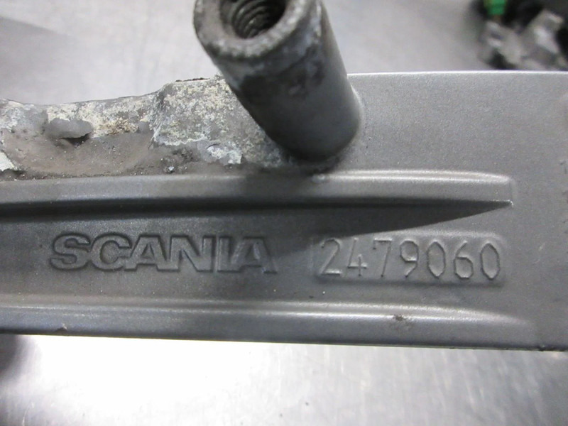 Scania 2479060 KOPLAMP BUMPER DRAGER SCANIA S 450 NGS - Bastidor/ Chasis para Camión: foto 5 Scania 2479060 KOPLAMP BUMPER DRAGER SCANIA S 450 NGS - Bastidor/ Chasis para Camión: foto 5