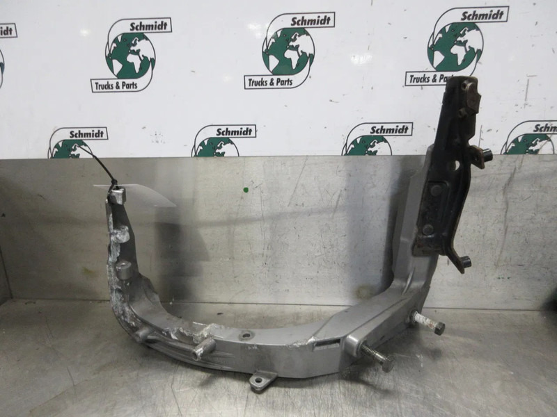 Scania 2479060 KOPLAMP BUMPER DRAGER SCANIA S 450 NGS - Bastidor/ Chasis para Camión: foto 3 Scania 2479060 KOPLAMP BUMPER DRAGER SCANIA S 450 NGS - Bastidor/ Chasis para Camión: foto 3