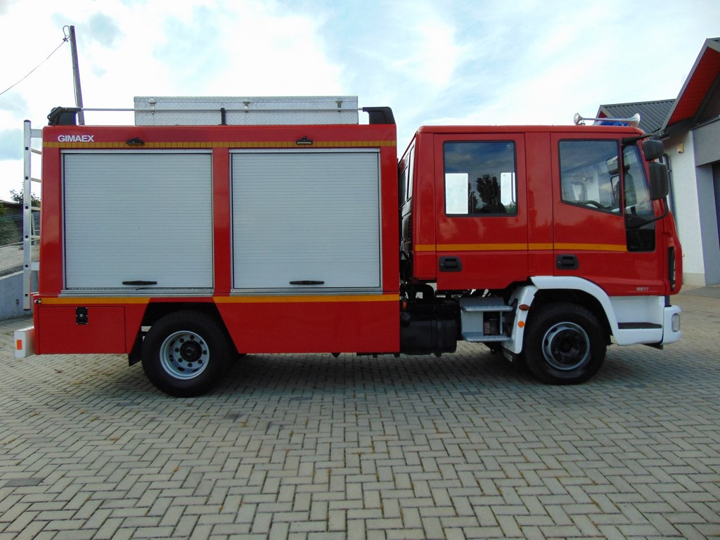 Camión de bomberos IVECO EuroCargo ML80E17 GIMAEX: foto 7 Camión de bomberos IVECO EuroCargo ML80E17 GIMAEX: foto 7