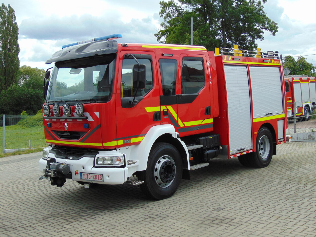 RENAULT Midlum 270dCi Camiva - Camión de bomberos: foto 1 RENAULT Midlum 270dCi Camiva - Camión de bomberos: foto 1