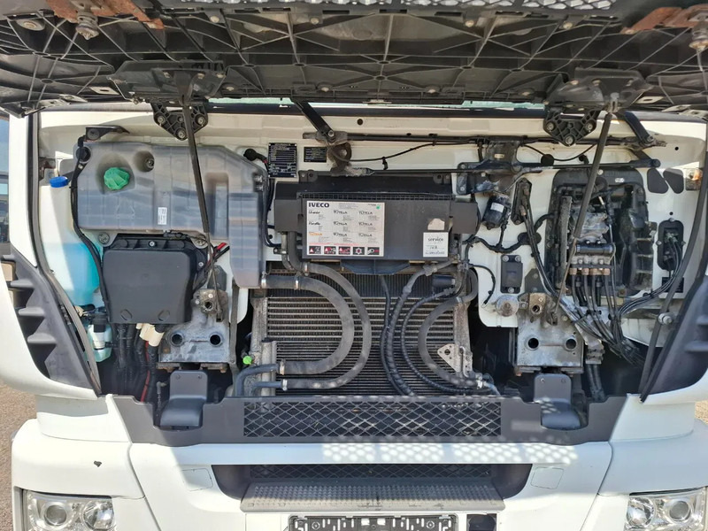 Cabeza tractora Iveco Stralis 440 / HYDRAULICS / BOOGIE / FRIDGE / 2XBED / 620664 KM / AIRCO / AUTOMATIC / EURO-6 / 2015: foto 7