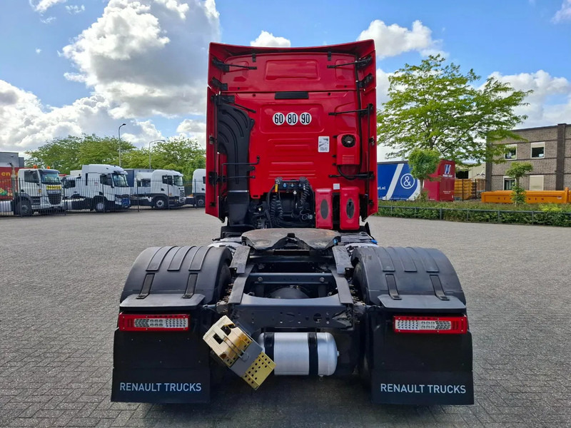 Renault T520 / RETARDER / DOUBLE TANK / TUV:19-03-2026 / PARKCOOL / ACC / LWDS / FRIDGE / AUTOMATIC / EURO-6 / 2019 - Cabeza tractora: foto 4 Renault T520 / RETARDER / DOUBLE TANK / TUV:19-03-2026 / PARKCOOL / ACC / LWDS / FRIDGE / AUTOMATIC / EURO-6 / 2019 - Cabeza tractora: foto 4