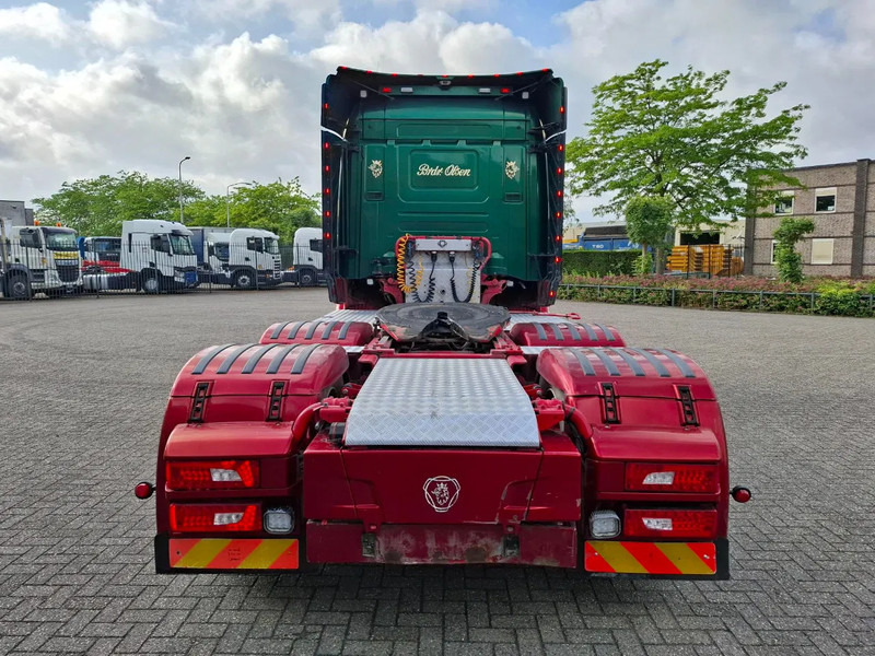 Scania R580 V8 / ONLY:478179KM / HYDRAULICS / LEATHER / AUTOMATIC / EURO-6 / 2016 - Cabeza tractora: foto 4 Scania R580 V8 / ONLY:478179KM / HYDRAULICS / LEATHER / AUTOMATIC / EURO-6 / 2016 - Cabeza tractora: foto 4