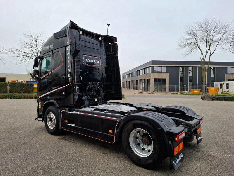 Volvo FH4-500 / VEB+ / HYDRAULICS / I-PARKCOOL / 553093 KM / TUV:14-09-2026 / LWDS / AUTOMATIC / EURO-6 / 2018 - Cabeza tractora: foto 3 Volvo FH4-500 / VEB+ / HYDRAULICS / I-PARKCOOL / 553093 KM / TUV:14-09-2026 / LWDS / AUTOMATIC / EURO-6 / 2018 - Cabeza tractora: foto 3