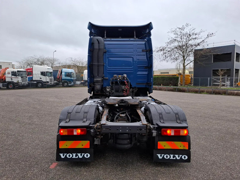 Volvo FM11-410 / VEB / DOUBLE TANK / FULL SPOILER / AIRCO / AUTOMATIC / EURO-6 / 2015 - Cabeza tractora: foto 4 Volvo FM11-410 / VEB / DOUBLE TANK / FULL SPOILER / AIRCO / AUTOMATIC / EURO-6 / 2015 - Cabeza tractora: foto 4