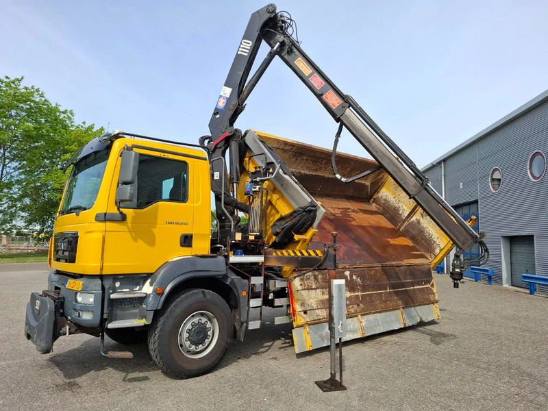 MAN TGM 18.250 / 4X4 / NL TRUCK / TUV:30-04-2026 / 118783 KM / HMF 1110 K2 / ROTATOR / GOOD TYRES / FULL-STEEL / DRUM BRAKES / MANUA - Volquete camión, Camión grúa: foto 2 MAN TGM 18.250 / 4X4 / NL TRUCK / TUV:30-04-2026 / 118783 KM / HMF 1110 K2 / ROTATOR / GOOD TYRES / FULL-STEEL / DRUM BRAKES / MANUA - Volquete camión, Camión grúa: foto 2