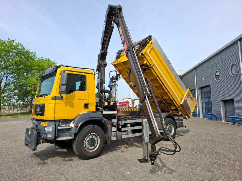 MAN TGM 18.250 / 4X4 / NL TRUCK / TUV:30-04-2026 / 118783 KM / HMF 1110 K2 / ROTATOR / GOOD TYRES / FULL-STEEL / DRUM BRAKES / MANUA - Volquete camión, Camión grúa: foto 1 MAN TGM 18.250 / 4X4 / NL TRUCK / TUV:30-04-2026 / 118783 KM / HMF 1110 K2 / ROTATOR / GOOD TYRES / FULL-STEEL / DRUM BRAKES / MANUA - Volquete camión, Camión grúa: foto 1