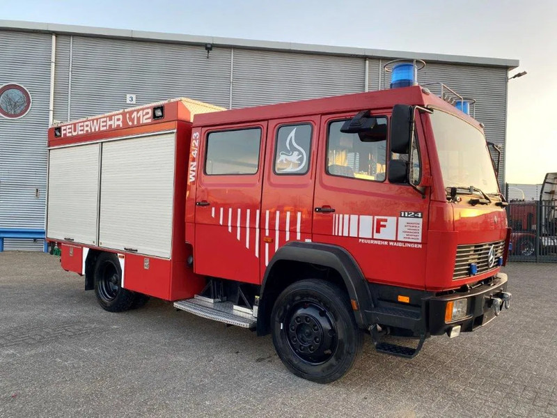 Mercedes-Benz 1124 AF / 4X4 / GERMAN TRUCK / WATERTANK 2400 LITER+POMP / GOOD CONDITION / ONLY:25235 KM / MARGE / MANUAL / 1996 - Camión de bomberos: foto 2 Mercedes-Benz 1124 AF / 4X4 / GERMAN TRUCK / WATERTANK 2400 LITER+POMP / GOOD CONDITION / ONLY:25235 KM / MARGE / MANUAL / 1996 - Camión de bomberos: foto 2