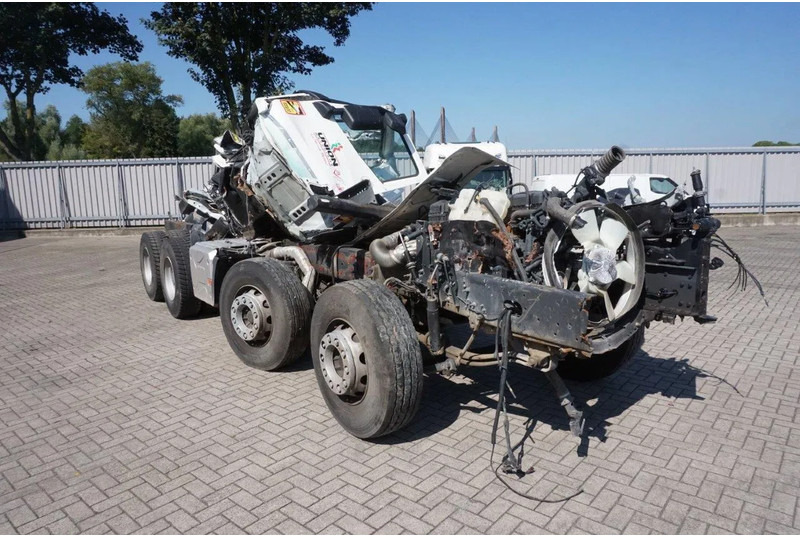 Renault C460 / 8X4 / BIG AXLE / FULL STEEL / 2 X LENKACHSE / EURO-6 / 2022 - Chasis camión: foto 2 Renault C460 / 8X4 / BIG AXLE / FULL STEEL / 2 X LENKACHSE / EURO-6 / 2022 - Chasis camión: foto 2