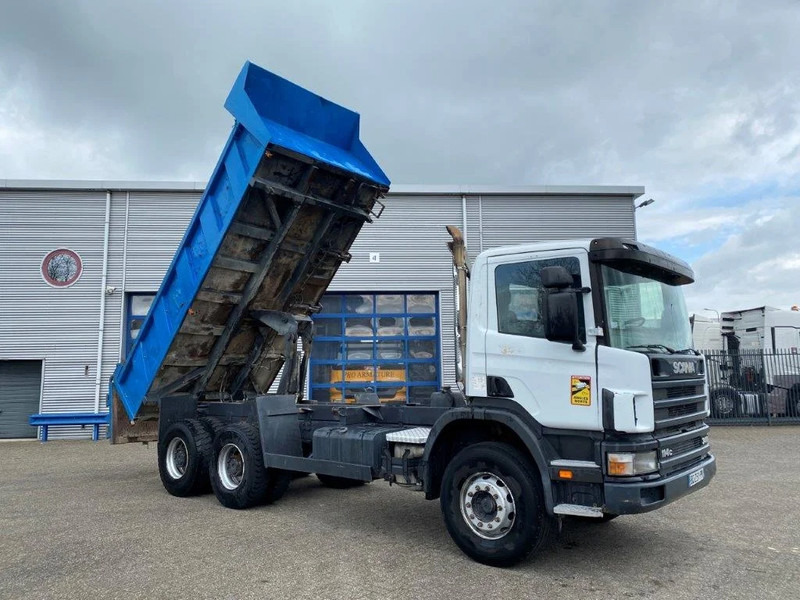 Scania 114-340 / 6X4 / 2 SIDE TIPPER / BIG AXLE / FULL-STEEL / DRUM BRAKES / MANUAL / 1999 - Volquete camión: foto 5 Scania 114-340 / 6X4 / 2 SIDE TIPPER / BIG AXLE / FULL-STEEL / DRUM BRAKES / MANUAL / 1999 - Volquete camión: foto 5