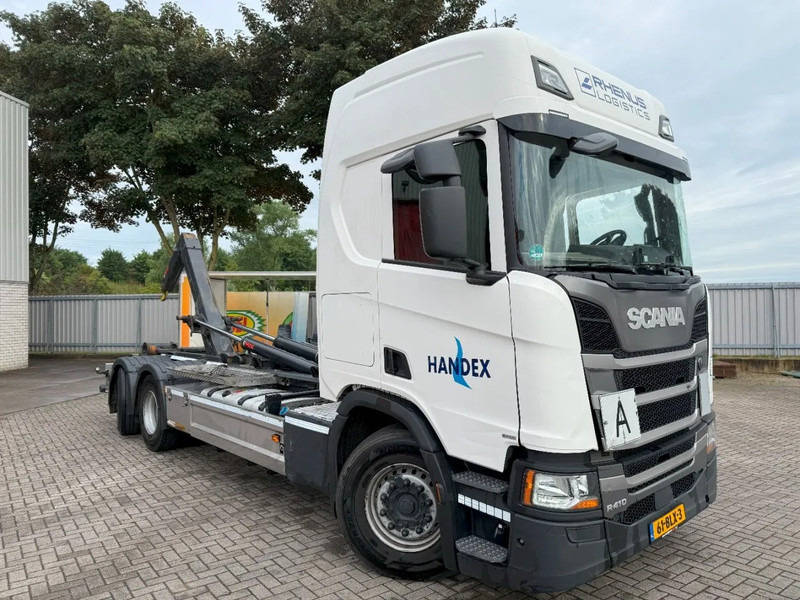 Scania NGS R410 / ENGINE RUNNING / RETARDER / LIFT+LENKACHSE / HIAB 21TON HOOK / NL TRUCK / FRIDGE / EURO-6 / 2019 - Multibasculante camión: foto 4 Scania NGS R410 / ENGINE RUNNING / RETARDER / LIFT+LENKACHSE / HIAB 21TON HOOK / NL TRUCK / FRIDGE / EURO-6 / 2019 - Multibasculante camión: foto 4