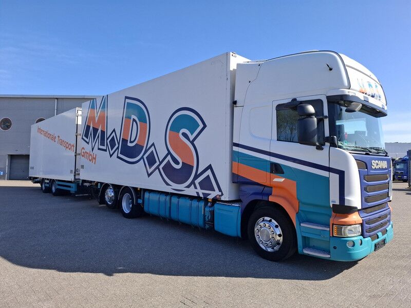 Scania R450 / RETARDER / ISOLATED GERMAN FLOWER COMBI / THROUGH-LOADING SYSTEM/ 2XPLATFORM 2TON / LIFT+LENKACHSE / PARKAIRCO / LWDS / E - Frigorífico camión: foto 2 Scania R450 / RETARDER / ISOLATED GERMAN FLOWER COMBI / THROUGH-LOADING SYSTEM/ 2XPLATFORM 2TON / LIFT+LENKACHSE / PARKAIRCO / LWDS / E - Frigorífico camión: foto 2