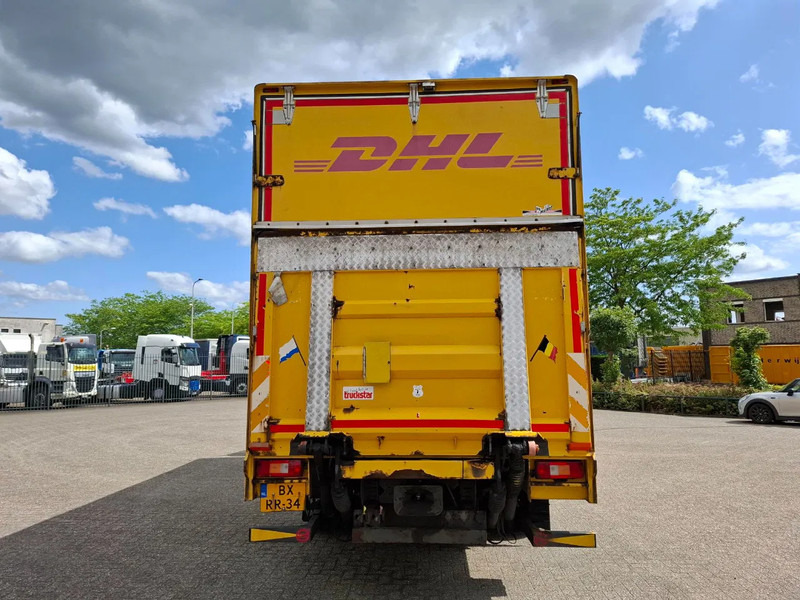 Volvo FH13-420 / NL TRUCK / PLATFORM 2000KG / AIRCO / FRIDGE / AUTOMATIC / EURO-5 / 2010 - Camión caja cerrada: foto 5 Volvo FH13-420 / NL TRUCK / PLATFORM 2000KG / AIRCO / FRIDGE / AUTOMATIC / EURO-5 / 2010 - Camión caja cerrada: foto 5