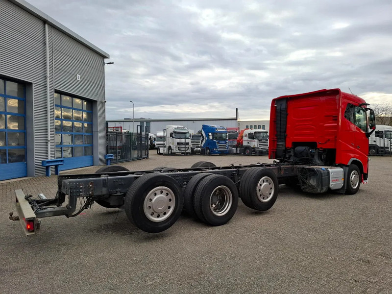 Volvo FH16-750 / VEB+ / ONLY:349761 KM / 9TON FRONT AXLE / INLINER / TECHNICAL 60TON / FULL-AIR / AUTOMATIC / EURO-6 / 2016 - Chasis camión: foto 5 Volvo FH16-750 / VEB+ / ONLY:349761 KM / 9TON FRONT AXLE / INLINER / TECHNICAL 60TON / FULL-AIR / AUTOMATIC / EURO-6 / 2016 - Chasis camión: foto 5