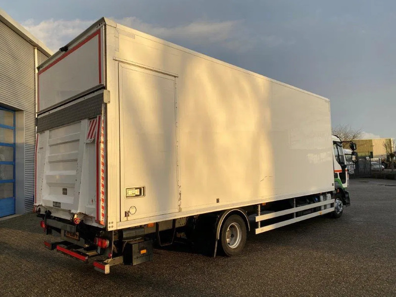 Volvo FL5-210 / NL TRUCK / ONLY:495823 KM / PLATFORM 1500 KG / AUTOMATIC / EURO-6 / 2017 - Camión caja cerrada: foto 5 Volvo FL5-210 / NL TRUCK / ONLY:495823 KM / PLATFORM 1500 KG / AUTOMATIC / EURO-6 / 2017 - Camión caja cerrada: foto 5