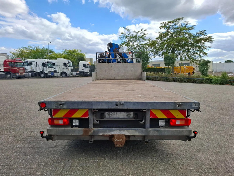 Volvo FL6-220 / HMF 910 / REMOTE / ONLY:493620 KM / AIRCO / FULL-AIR / MANUAL / EURO-3 / 2003 - Camión grúa: foto 4 Volvo FL6-220 / HMF 910 / REMOTE / ONLY:493620 KM / AIRCO / FULL-AIR / MANUAL / EURO-3 / 2003 - Camión grúa: foto 4