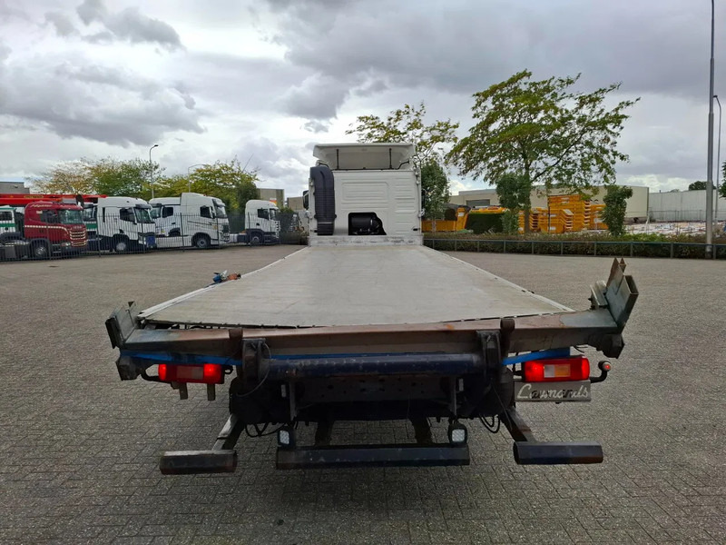 Volvo FM11-330 / ONLY:376356 KM / NAVI / FULL-AIR / LWDS / AIRCO / AUTOMATIC / EURO-6 / 2016 - Chasis camión: foto 4 Volvo FM11-330 / ONLY:376356 KM / NAVI / FULL-AIR / LWDS / AIRCO / AUTOMATIC / EURO-6 / 2016 - Chasis camión: foto 4