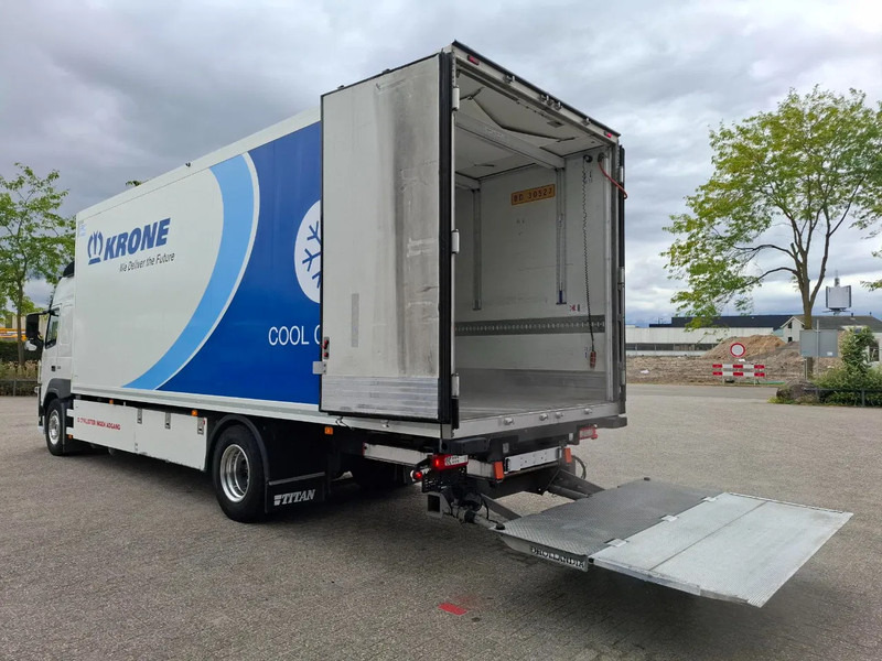 Volvo FM11-330 / VEB / LWDS / ONLY:442862 KM / CARRIER SUPRA 1250 / DOPPELSTOCK / PLATFORM 2TON / DATALOG / FULL-AIR / TOP CONDITION / - Isotérmico camión: foto 3 Volvo FM11-330 / VEB / LWDS / ONLY:442862 KM / CARRIER SUPRA 1250 / DOPPELSTOCK / PLATFORM 2TON / DATALOG / FULL-AIR / TOP CONDITION / - Isotérmico camión: foto 3