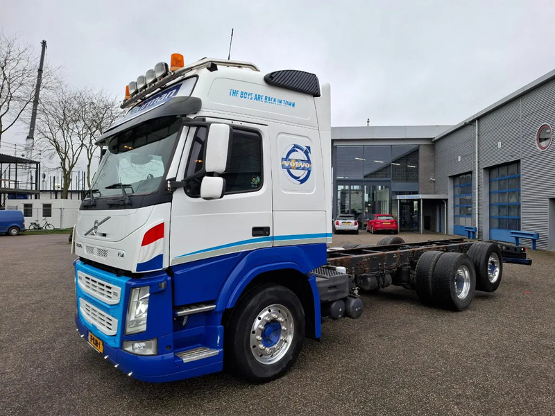 Volvo FM11-460 / NL TRUCK / LIFT+LENKACHSE / ONLY:355342 KM / DYNAMIC STEERING / LWDS / NAVI / ALCOA / TUV:07-01-2026 / INLINER / EURO - Chasis camión: foto 1 Volvo FM11-460 / NL TRUCK / LIFT+LENKACHSE / ONLY:355342 KM / DYNAMIC STEERING / LWDS / NAVI / ALCOA / TUV:07-01-2026 / INLINER / EURO - Chasis camión: foto 1