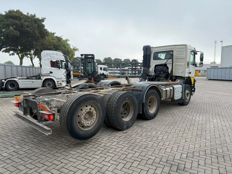 Volvo FMX 450 / ENGINE RUNNING / 8X4 / VEB / ONLY:260642 KM / PTO / LIFT+LENKACHSE / ALCOA / AUTOMATIC / EURO-6 / 2014 - Chasis camión: foto 5 Volvo FMX 450 / ENGINE RUNNING / 8X4 / VEB / ONLY:260642 KM / PTO / LIFT+LENKACHSE / ALCOA / AUTOMATIC / EURO-6 / 2014 - Chasis camión: foto 5