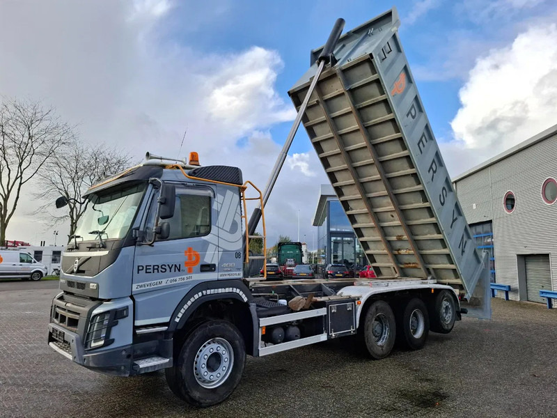 Volvo FMX-460 / 8X4 / BIG AXLE / VEB+ / ONLY:344574 KM / LIFT+LENKACHSE / 21CM³ / AUTOMATIC / EURO-6 / 2015 - Volquete camión: foto 1 Volvo FMX-460 / 8X4 / BIG AXLE / VEB+ / ONLY:344574 KM / LIFT+LENKACHSE / 21CM³ / AUTOMATIC / EURO-6 / 2015 - Volquete camión: foto 1