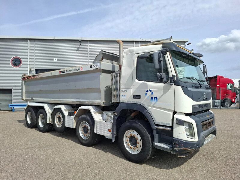 Volvo FMX4-540 / 10X4 / RETARDER / 2XBIG AXLE / FULL-STEEL / SNIP / 652184 KM / 3XLENKACHSE / AUTOMATIC / EURO-6 / 2015 - Volquete camión: foto 4 Volvo FMX4-540 / 10X4 / RETARDER / 2XBIG AXLE / FULL-STEEL / SNIP / 652184 KM / 3XLENKACHSE / AUTOMATIC / EURO-6 / 2015 - Volquete camión: foto 4