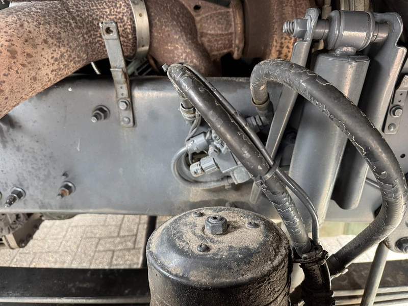 Camión grúa Volvo FH 6x2 HMF 2820 K5, NCH Cable system Like New !: foto 8 Camión grúa Volvo FH 6x2 HMF 2820 K5, NCH Cable system Like New !: foto 8