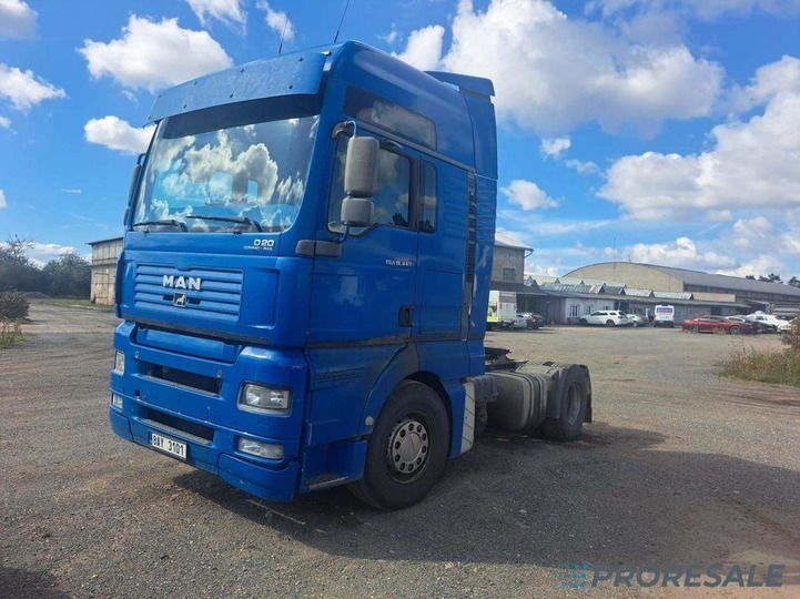 MAN TGA 18.440 4x2 BLS EURO 5 - Cabeza tractora: foto 2 MAN TGA 18.440 4x2 BLS EURO 5 - Cabeza tractora: foto 2