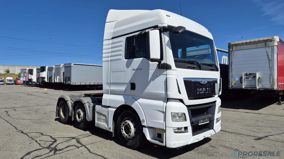 MAN TGX 26.480 6X2/4 BLS XLX EURO 6 - Cabeza tractora: foto 1 MAN TGX 26.480 6X2/4 BLS XLX EURO 6 - Cabeza tractora: foto 1