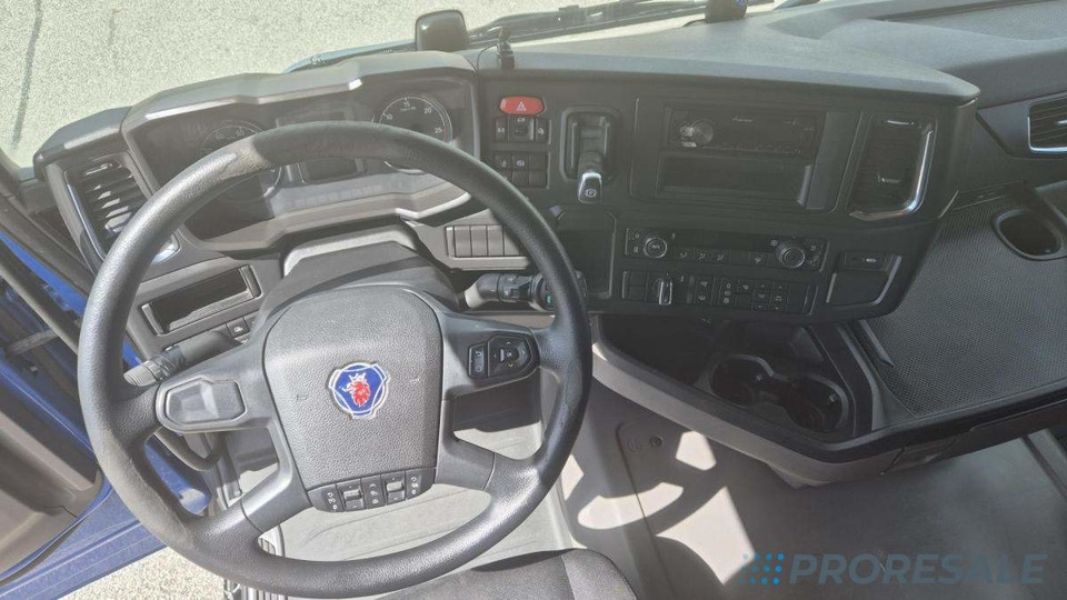 SCANIA R450 N323 LOW DECK EURO 6 - Cabeza tractora: foto 4 SCANIA R450 N323 LOW DECK EURO 6 - Cabeza tractora: foto 4