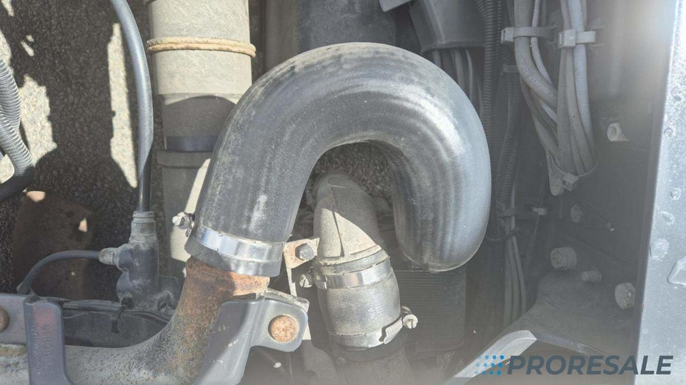 Cabeza tractora SCANIA R450 N323 LOW DECK EURO 6: foto 8 Cabeza tractora SCANIA R450 N323 LOW DECK EURO 6: foto 8