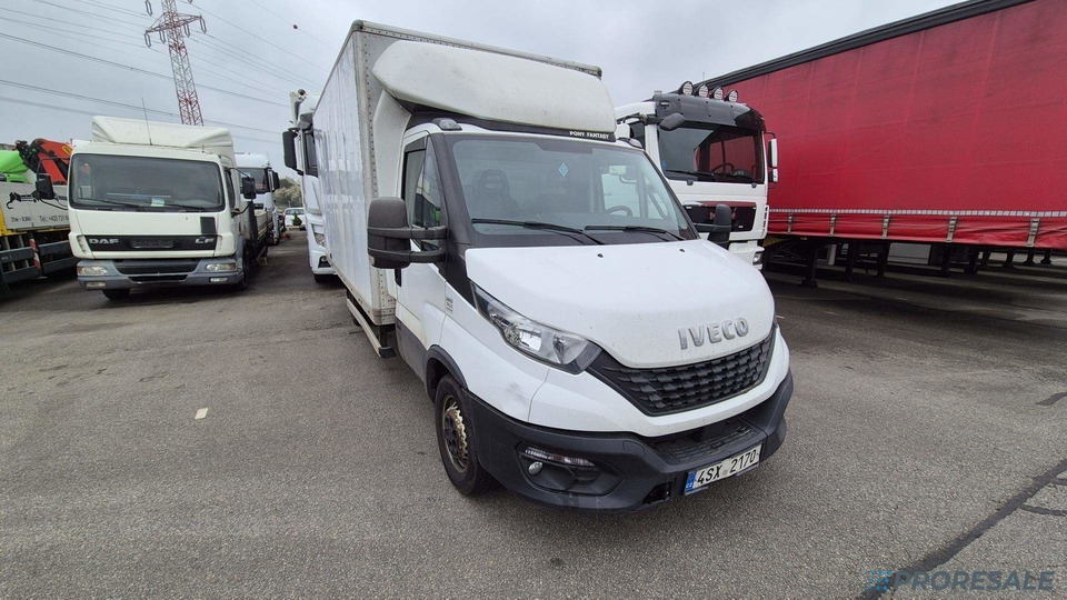 IVECO DAILY 35S16 skříň - 8 palet - Furgoneta: foto 1 IVECO DAILY 35S16 skříň - 8 palet - Furgoneta: foto 1