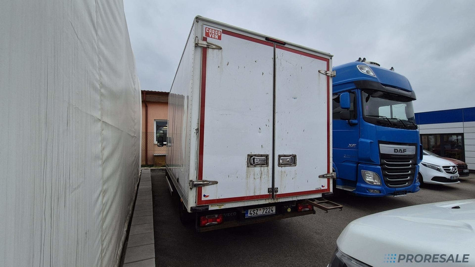 IVECO DAILY 35S16 skříň - 8 palet - Furgoneta: foto 3 IVECO DAILY 35S16 skříň - 8 palet - Furgoneta: foto 3