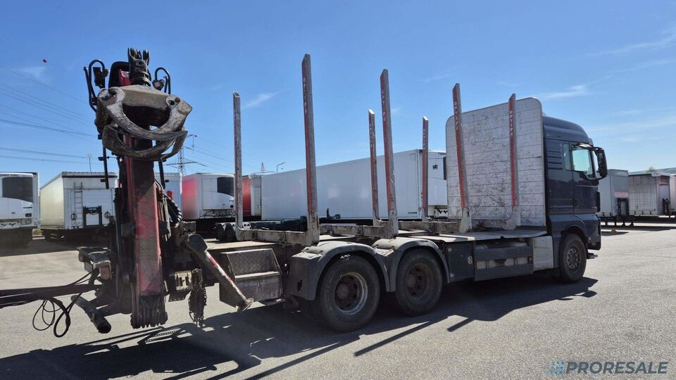 MAN TGX 33.560 6x4 EURO 6 - lesnická nástavba + hydraulický jeřáb PALFINGER Q15Z96 - Camión forestal, Camión grúa: foto 3 MAN TGX 33.560 6x4 EURO 6 - lesnická nástavba + hydraulický jeřáb PALFINGER Q15Z96 - Camión forestal, Camión grúa: foto 3