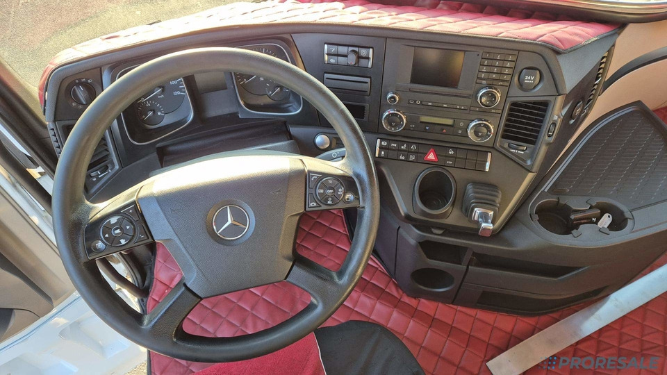 MERCEDES-BENZ ACTROS 2546 L 6X2 EURO 6 - pro přepravu BDF - Portacontenedore/ Intercambiable camión: foto 4 MERCEDES-BENZ ACTROS 2546 L 6X2 EURO 6 - pro přepravu BDF - Portacontenedore/ Intercambiable camión: foto 4