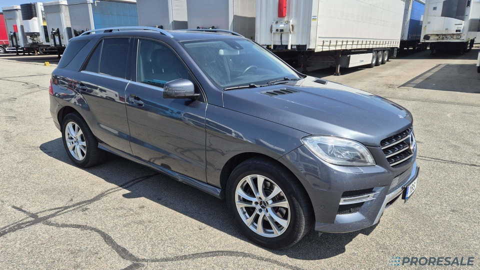 MERCEDES-BENZ ML 350 BLUETEC 4MATIC - Coche: foto 1 MERCEDES-BENZ ML 350 BLUETEC 4MATIC - Coche: foto 1