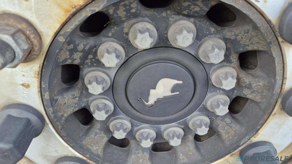 Frigorífico semirremolque SCHMITZ CARGOBULL SKO 24/L - 13.4 FP60 COOL - mrazírenský - MULTITEMP + dvojitá podlaha + dělící stěna + agregát THERMO KING SLXi SPECTRUM: foto 7 Frigorífico semirremolque SCHMITZ CARGOBULL SKO 24/L - 13.4 FP60 COOL - mrazírenský - MULTITEMP + dvojitá podlaha + dělící stěna + agregát THERMO KING SLXi SPECTRUM: foto 7