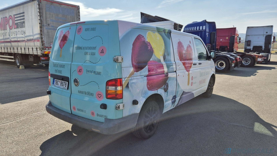 VOLKSWAGEN TRANSPORTER 2.5 TDi - nová mrazírenská vestavba + CARRIER XARIOS 230/12 V - vadný motor - Frigorífico furgoneta: foto 5 VOLKSWAGEN TRANSPORTER 2.5 TDi - nová mrazírenská vestavba + CARRIER XARIOS 230/12 V - vadný motor - Frigorífico furgoneta: foto 5
