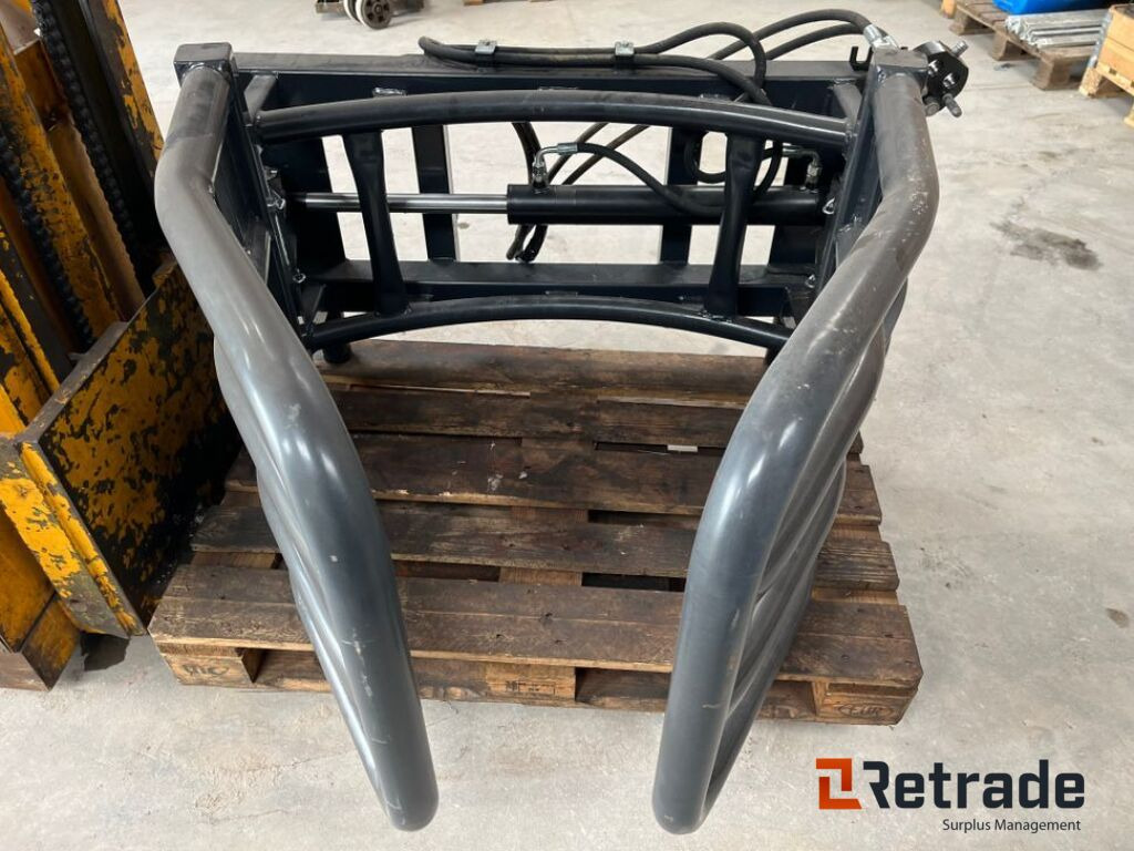 Balletang til minilæsser / Ball tongs for mini loader - Pinza: foto 3 Balletang til minilæsser / Ball tongs for mini loader - Pinza: foto 3