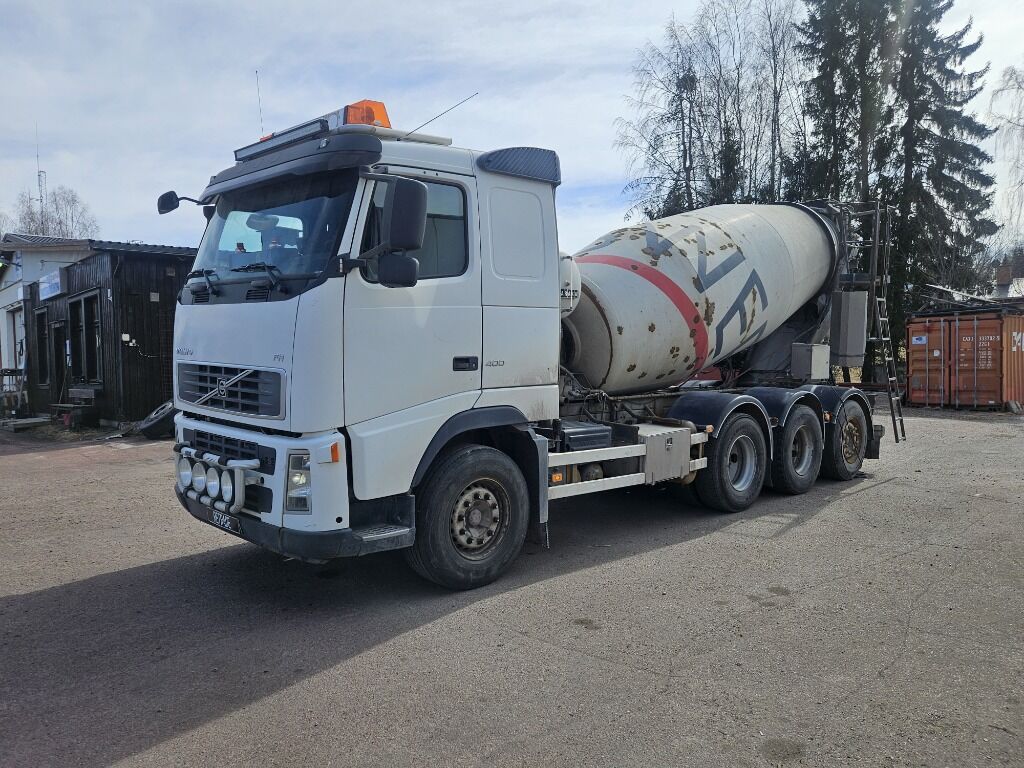 Betongbil Volvo FH 400 8X4 - Camión hormigonera: foto 1 Betongbil Volvo FH 400 8X4 - Camión hormigonera: foto 1