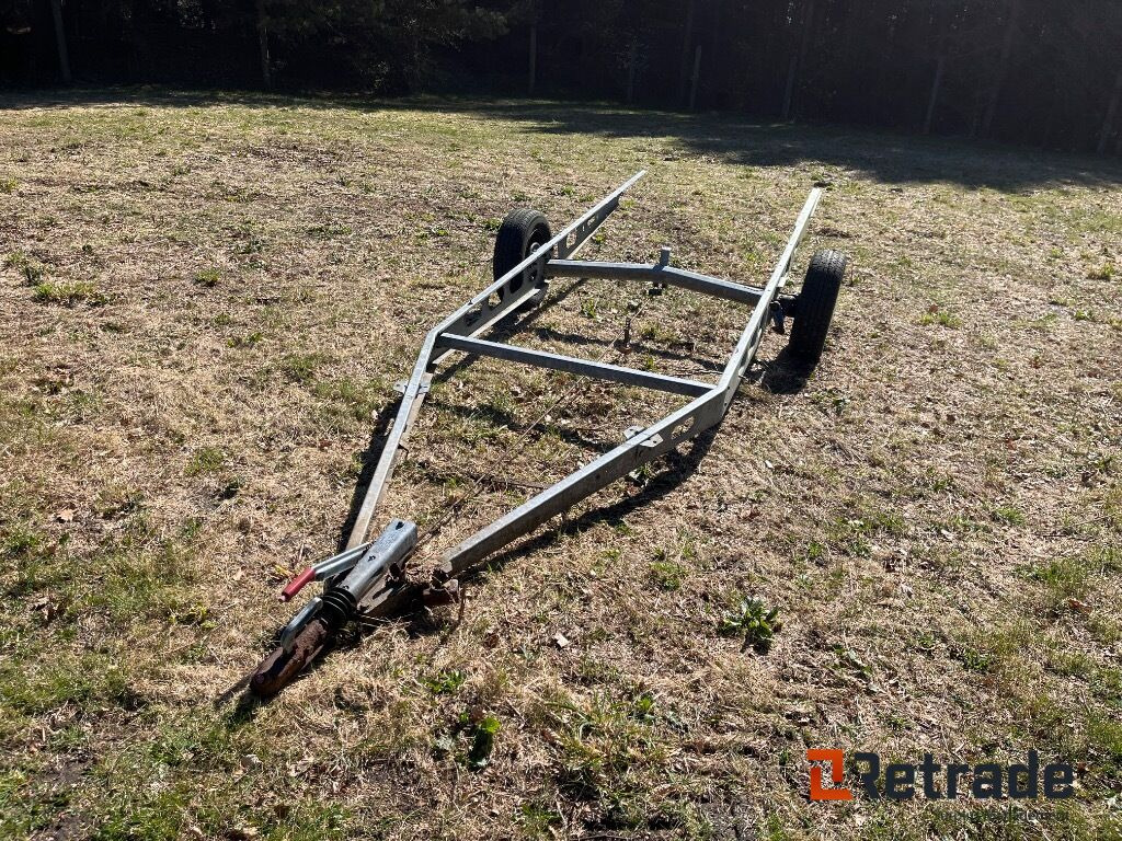 Biltrailer Undervogn - Remolque de coche: foto 1 Biltrailer Undervogn - Remolque de coche: foto 1