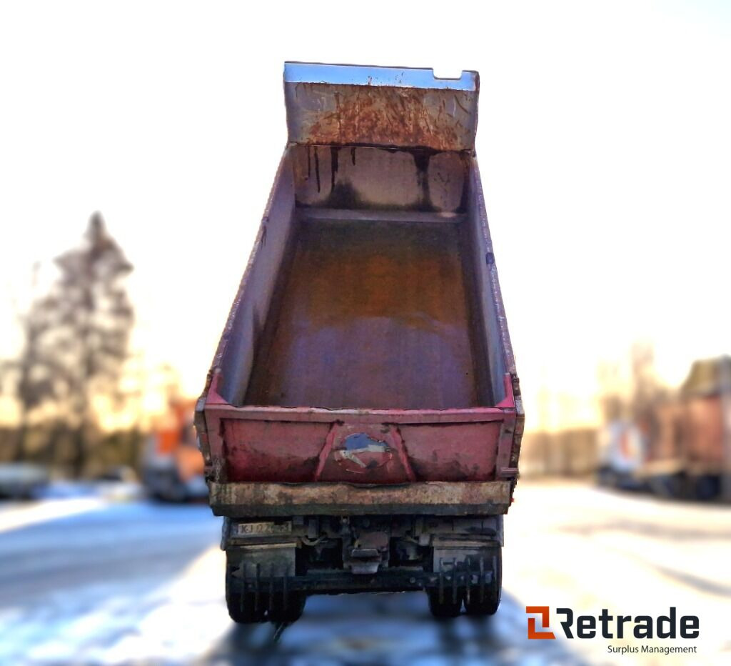 Godt utstyrt og kraftig Volvo FH16 750 -2016 - Volquete camión: foto 5 Godt utstyrt og kraftig Volvo FH16 750 -2016 - Volquete camión: foto 5