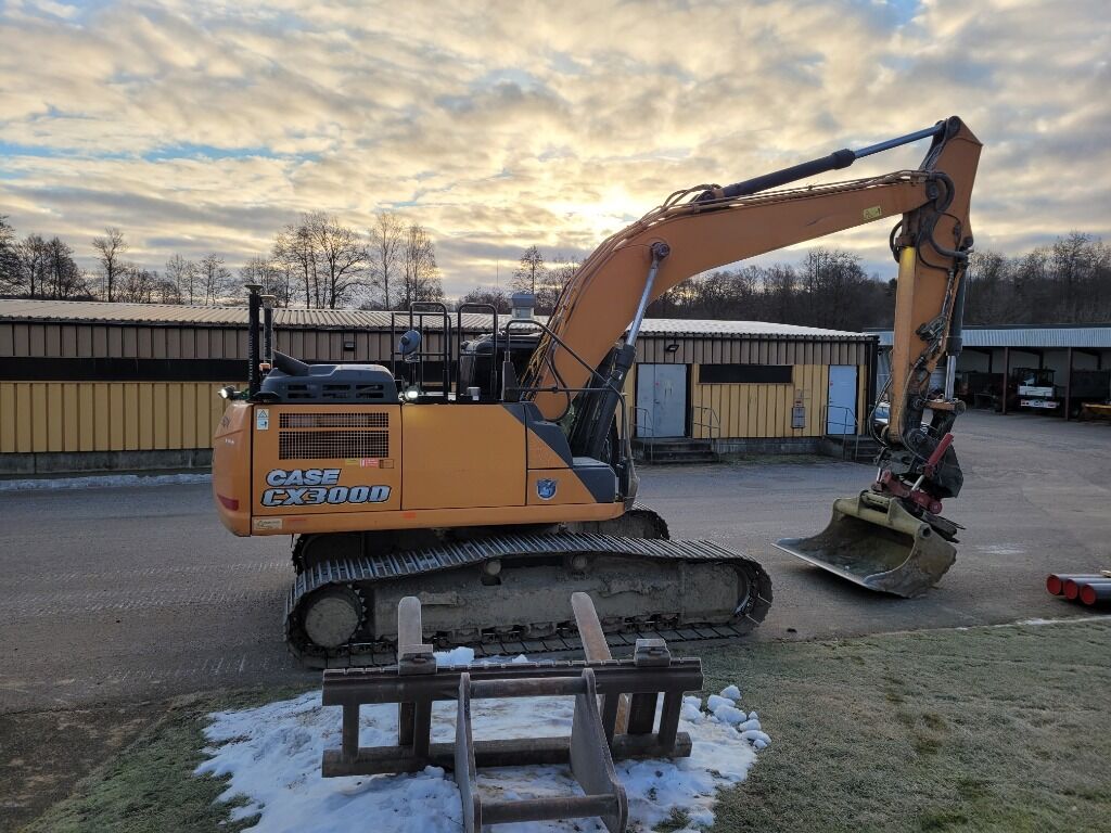 Grävmaskin Case CX300D Full GPS Rotator mängder av redskap - Excavadora de cadenas: foto 3 Grävmaskin Case CX300D Full GPS Rotator mängder av redskap - Excavadora de cadenas: foto 3