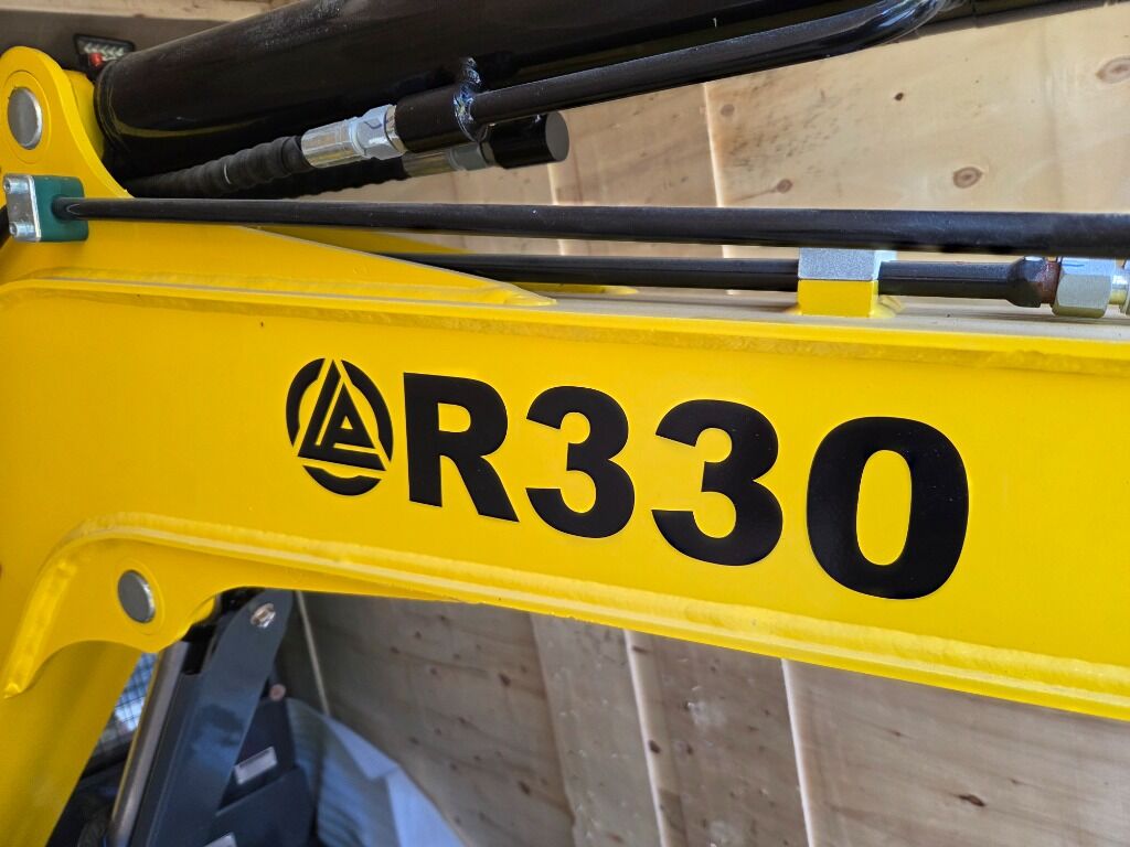 Grävmaskin Rippa R330 Helt Ny - Excavadora: foto 5 Grävmaskin Rippa R330 Helt Ny - Excavadora: foto 5