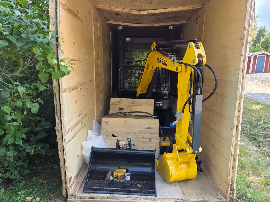 Grävmaskin Rippa R330 Helt Ny - Excavadora: foto 2 Grävmaskin Rippa R330 Helt Ny - Excavadora: foto 2
